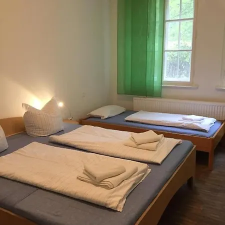 Hostel Gastehaus Schwanenwerder *